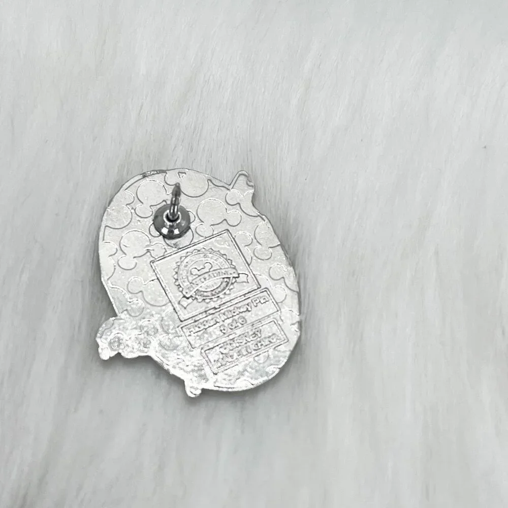 🔮 5/$25 Disney Mickey's Toontown Man With‎ Wings Pin